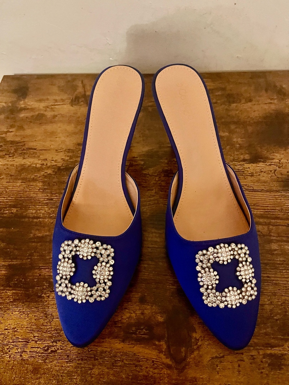 Embellished Royal Blue Pointed Toe Mule Flats women’s size 11.